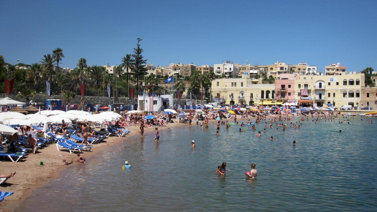 Luxury With Pool And Terrace, Location * Sliema