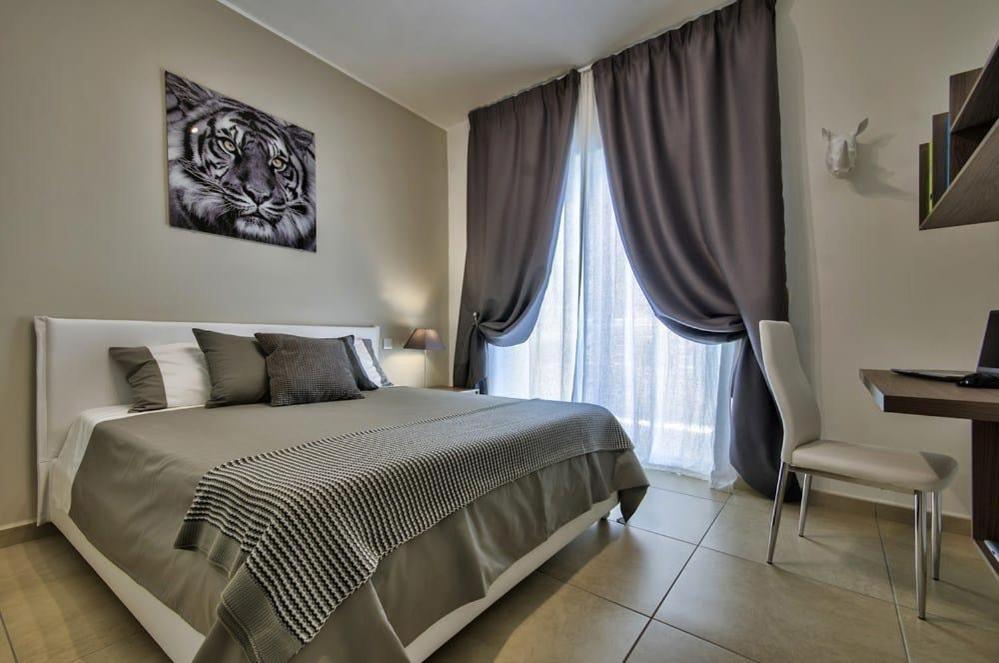 Luxury With Pool And Terrace, Location Sliema